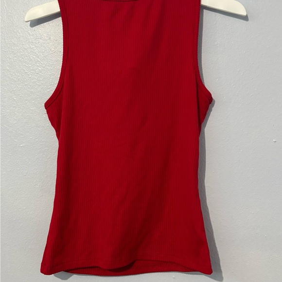Red Fitted Sleeveless Embellished Tank Top - Picture 3 of 3